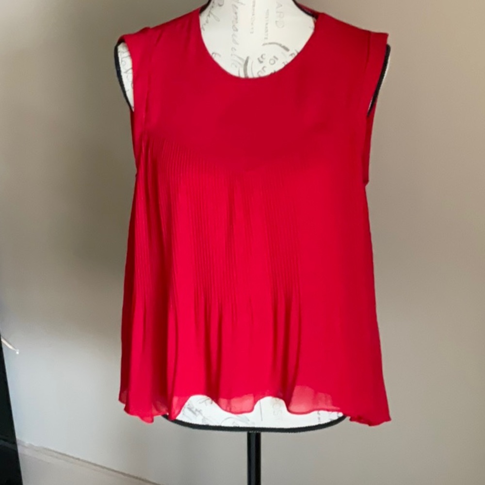 NWOT ZARA pleated top